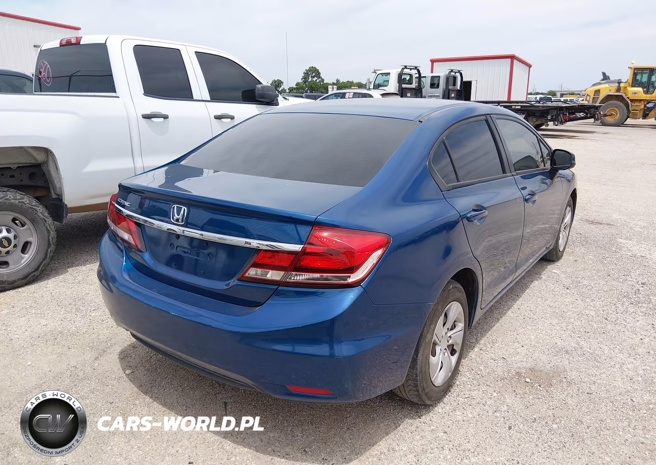 2015 Honda Civic Lx VIN:2HGFB2F5XFH564425 - 4
