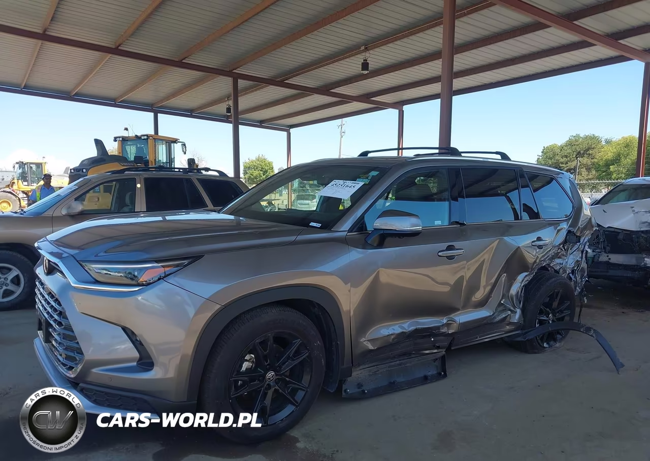 2026 Toyota Grand Highlander Hybrid Max Platinum VIN:5TDADAB52TS029203 - 14