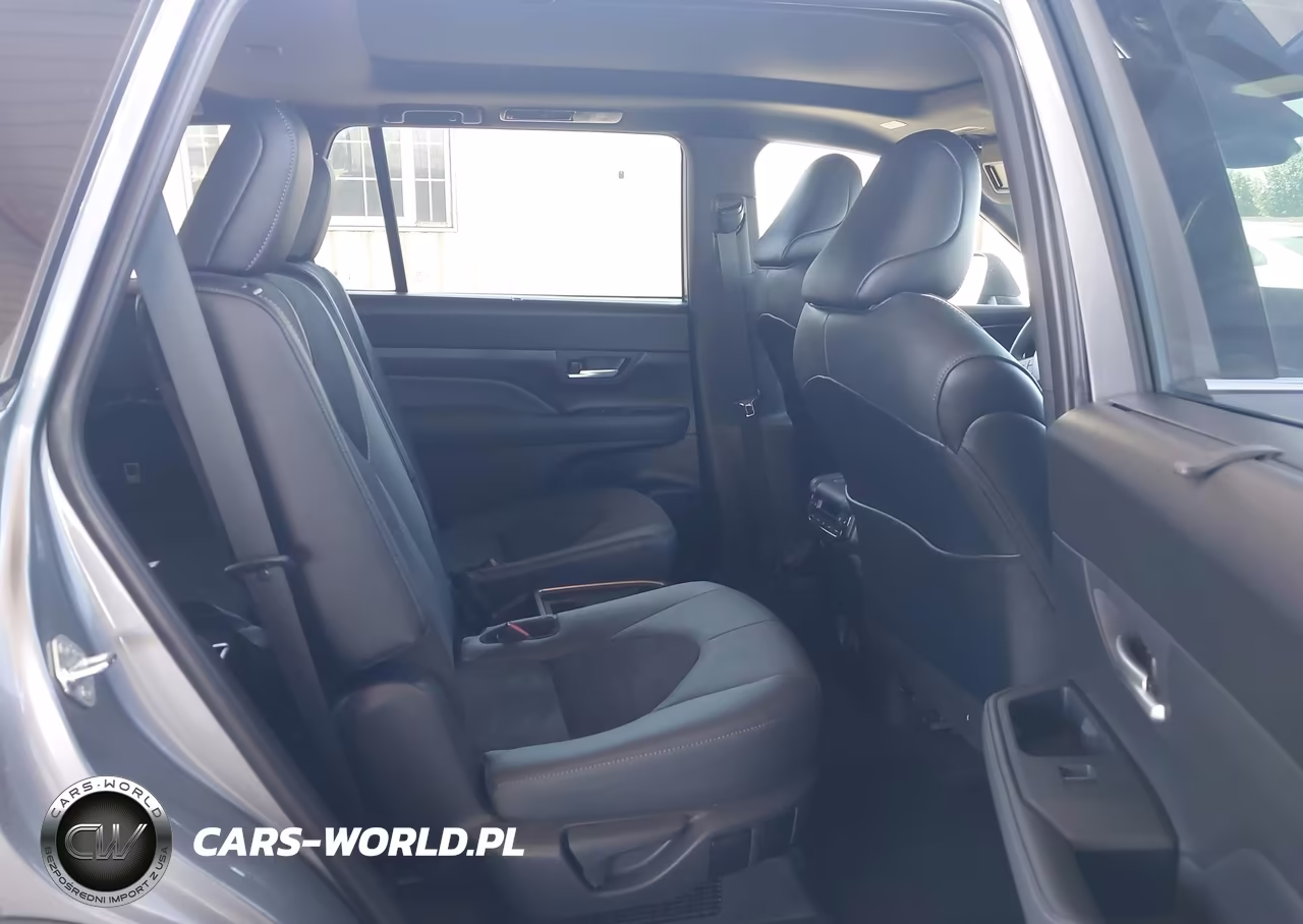 2026 Toyota Grand Highlander Hybrid Max Platinum VIN:5TDADAB52TS029203 - 8