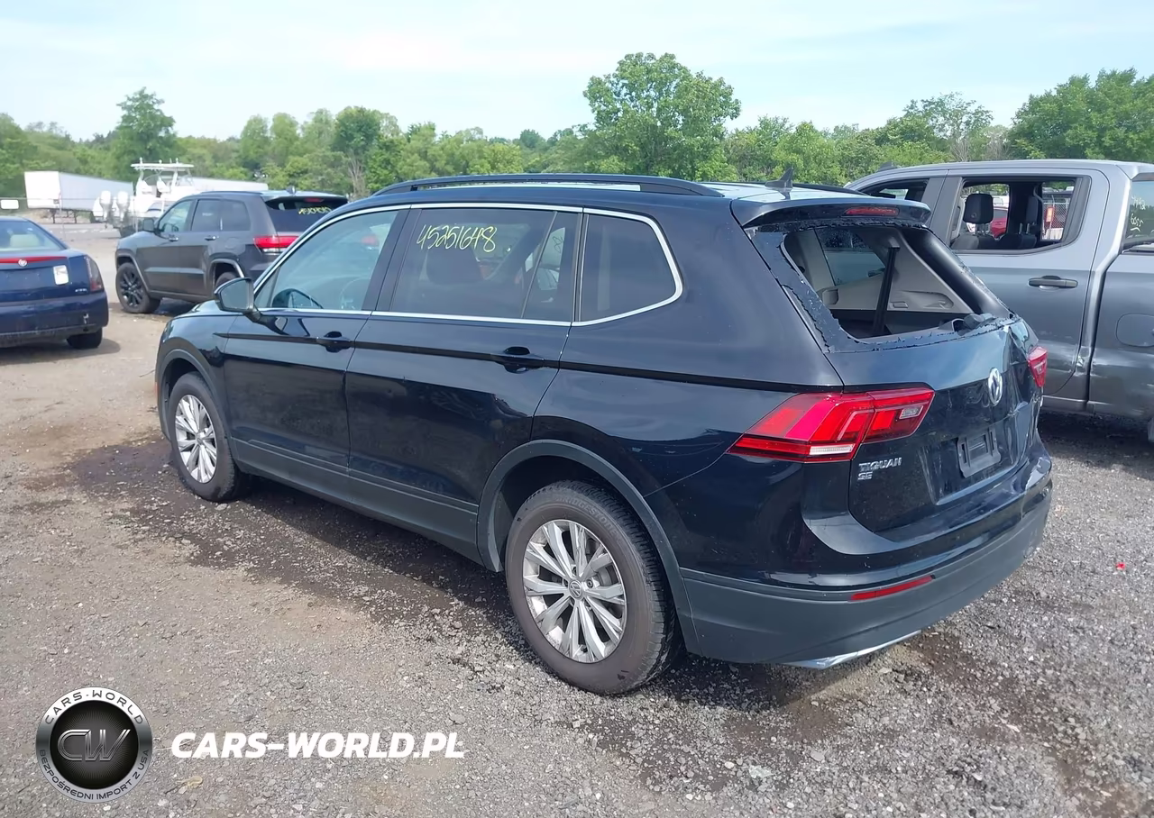 2019 Volkswagen Tiguan 2.0T Se-2.0T Sel-2.0T Sel R-Line-2.0T Sel R-Line Black VIN:3VV2B7AX1KM032139 - 3