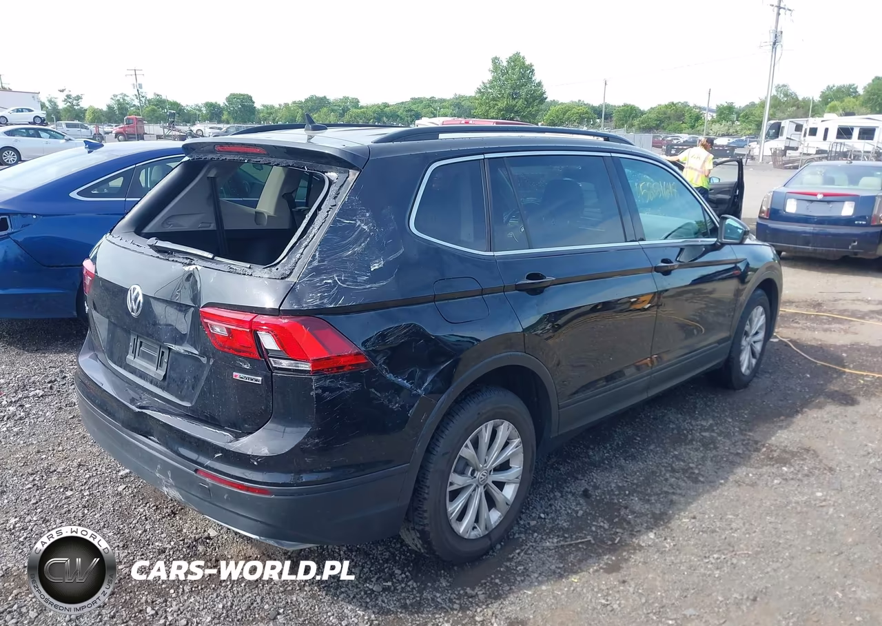 2019 Volkswagen Tiguan 2.0T Se-2.0T Sel-2.0T Sel R-Line-2.0T Sel R-Line Black VIN:3VV2B7AX1KM032139 - 4