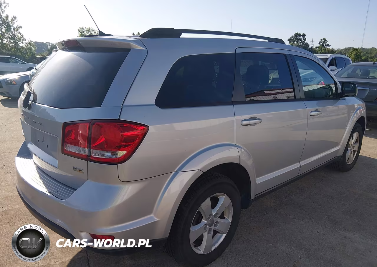 2011 Dodge Journey Mainstreet VIN:3D4PG1FGXBT547175 - 4