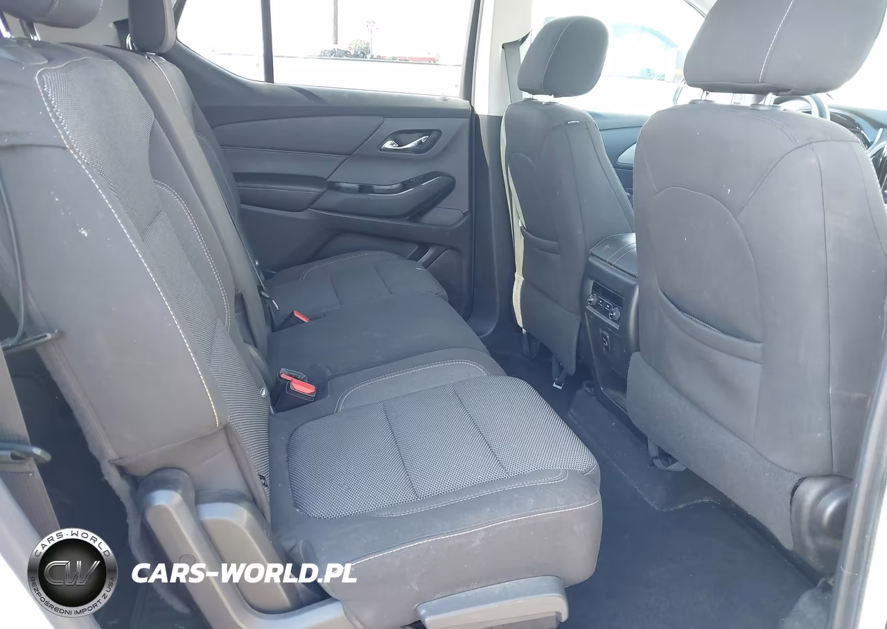2018 Chevrolet Traverse Ls VIN:1GNERFKW5JJ185200 - 8