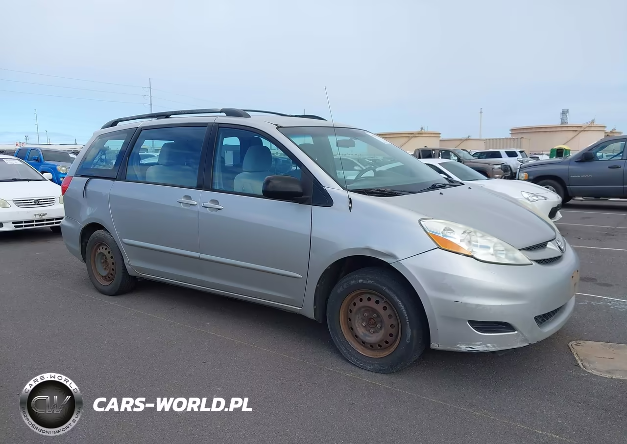 2009 Toyota Sienna Le