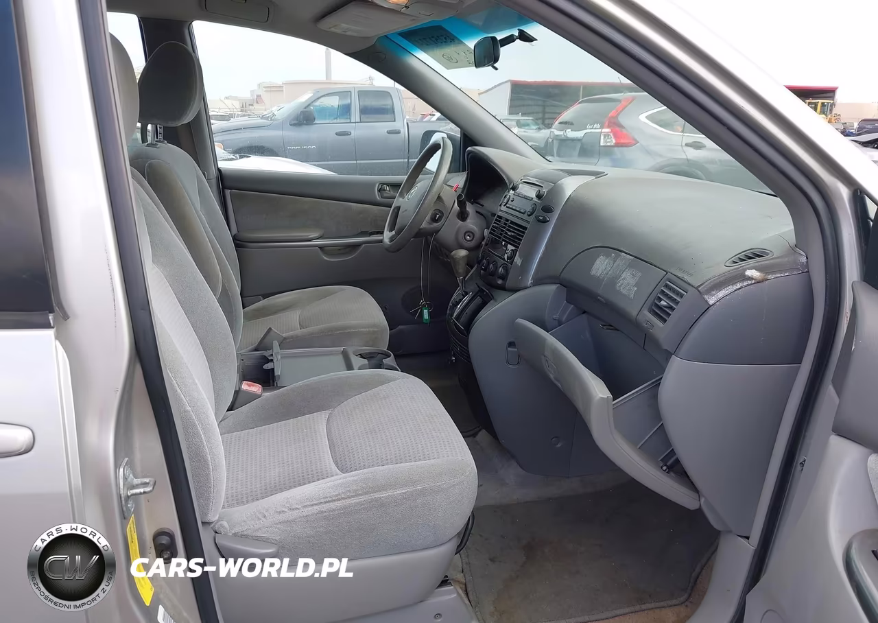 2009 Toyota Sienna Le VIN:5TDZK23C79S267388 - 5