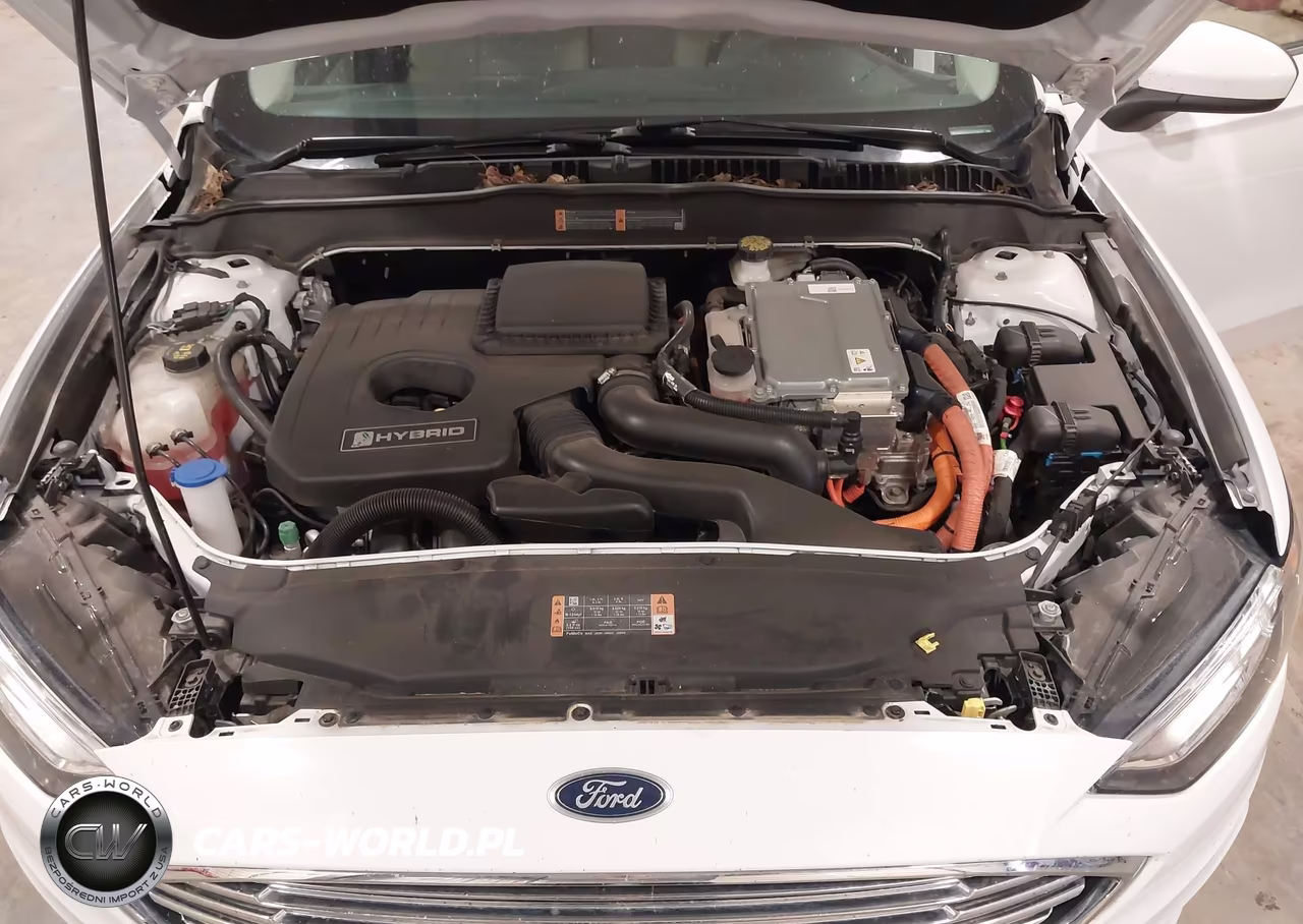 2018 Ford Fusion Hybrid S VIN:3FA6P0UU3JR123012 - 10