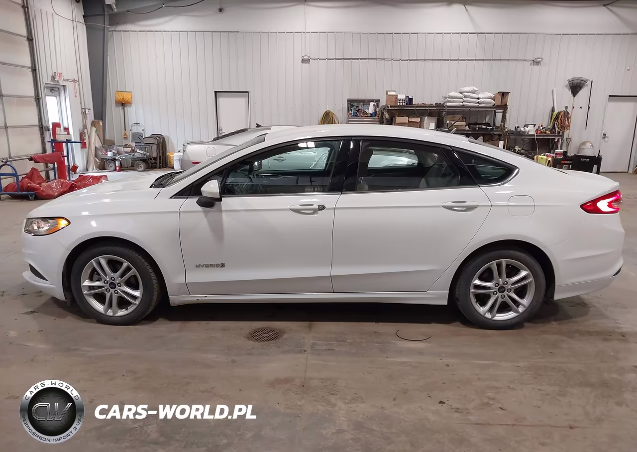 2018 Ford Fusion Hybrid S VIN:3FA6P0UU3JR123012 - 14