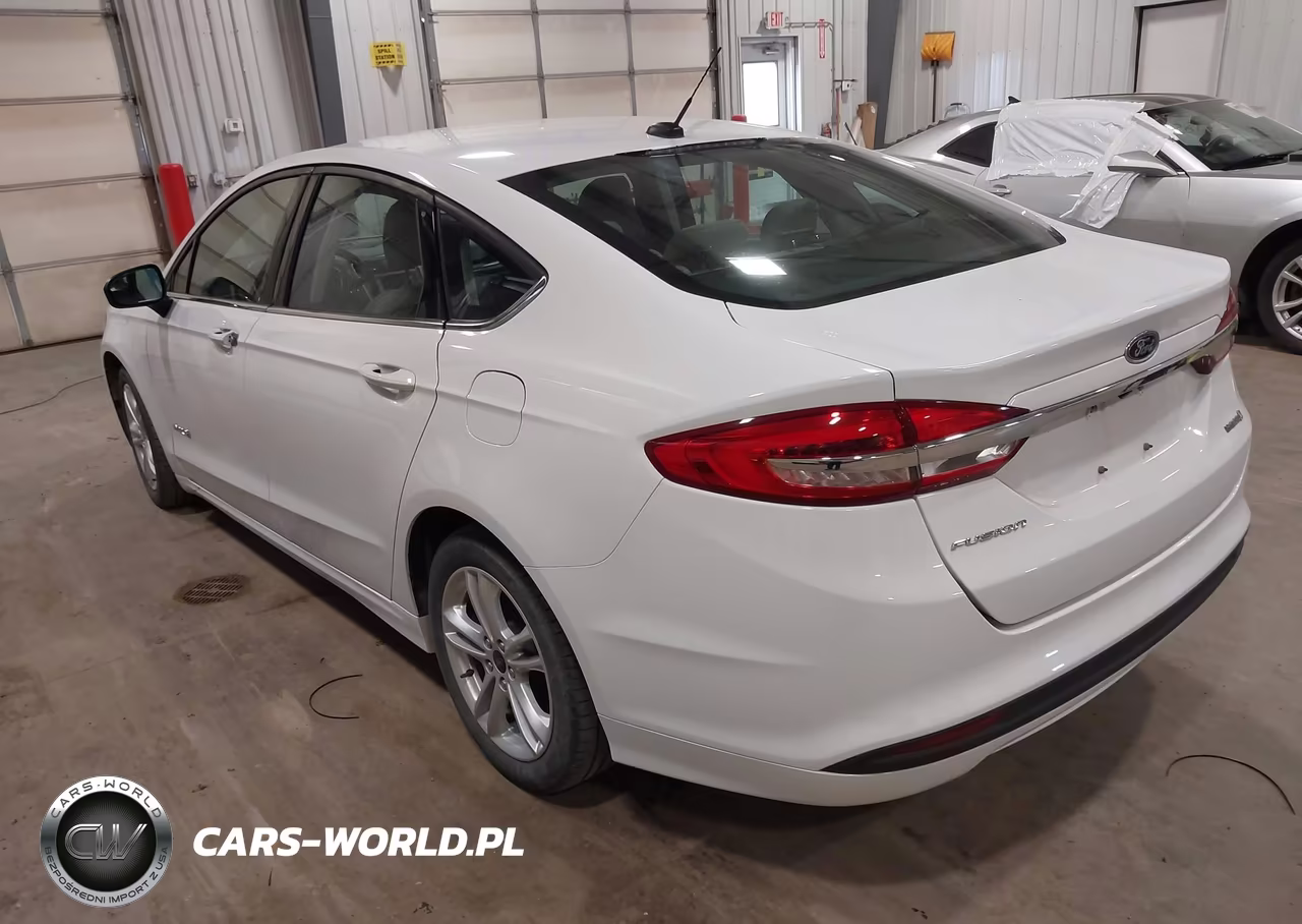 2018 Ford Fusion Hybrid S VIN:3FA6P0UU3JR123012 - 3