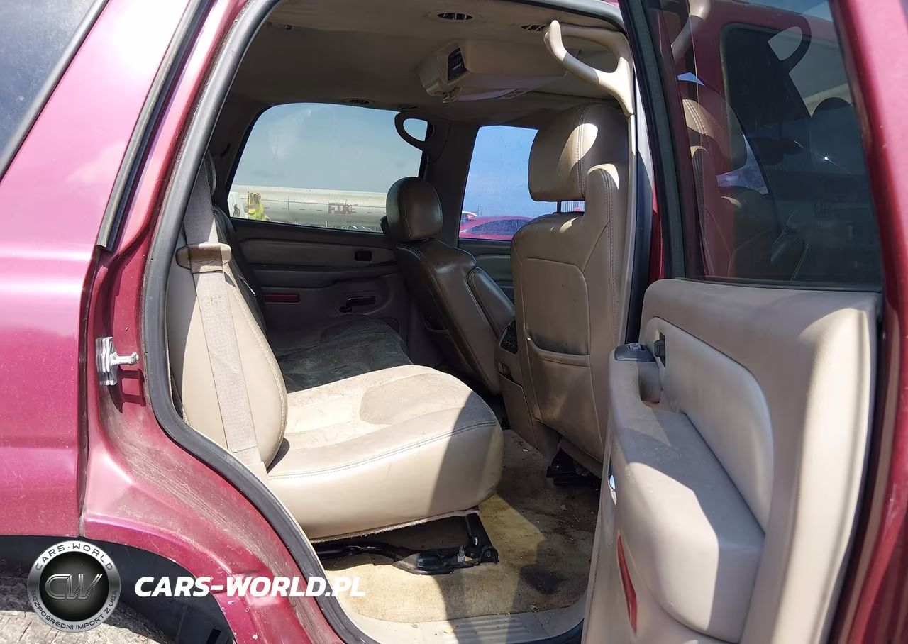 2006 GMC Yukon Denali VIN:1GKEK63U66J123181 - 8