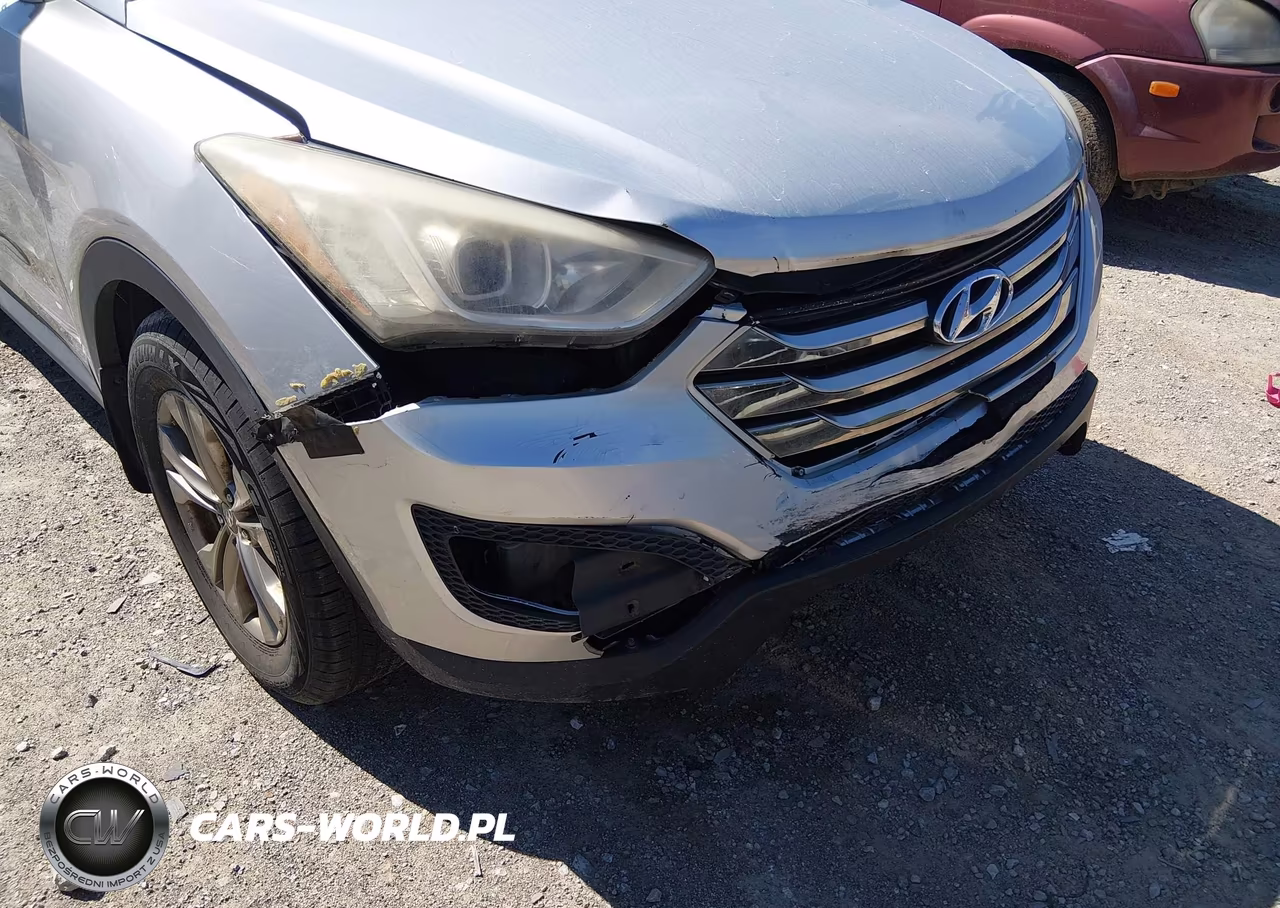 2015 Hyundai Santa Fe Sport 2.4L VIN:5XYZU3LBXFG297050 - 14