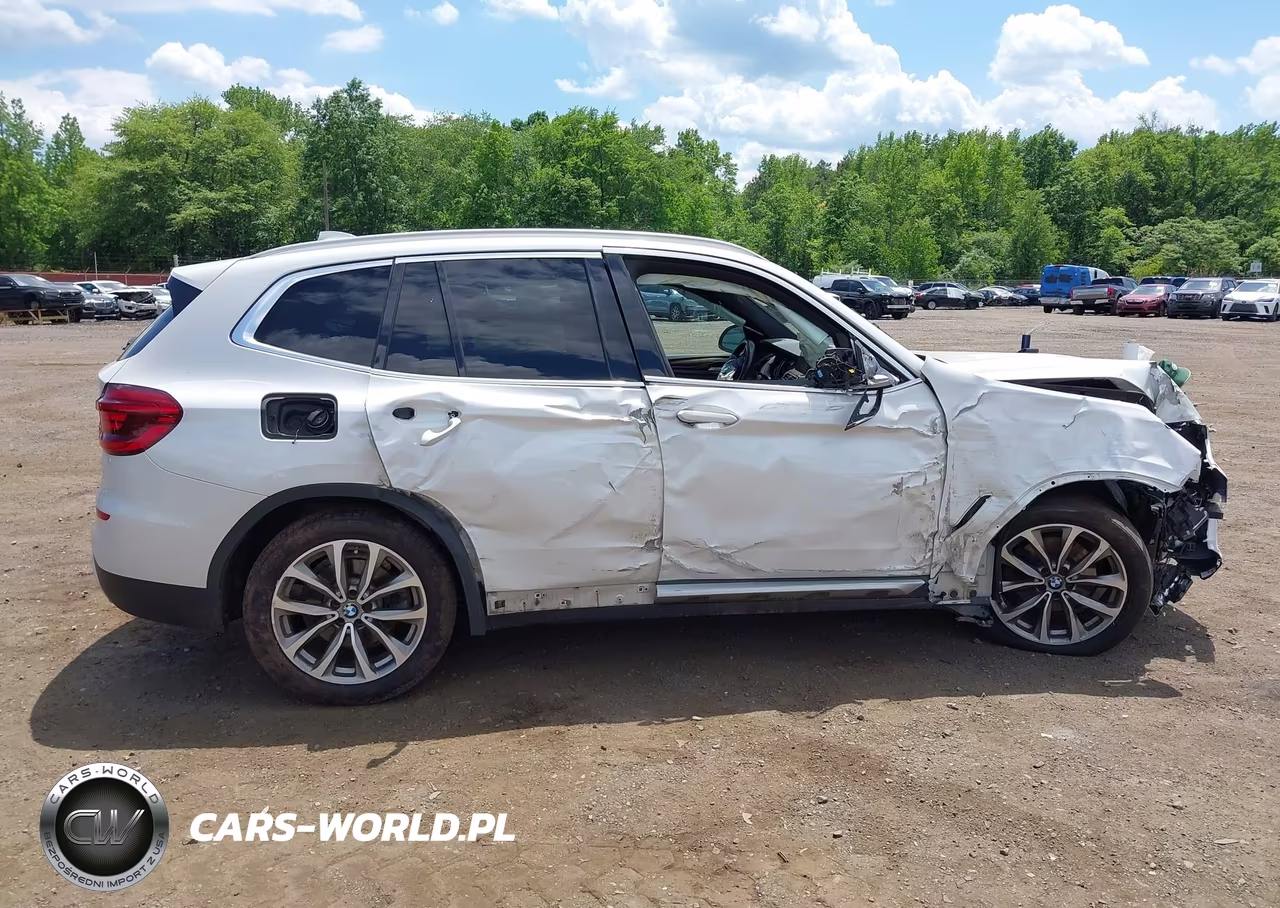 2019 BMW X3 xDrive30I VIN:5UXTR9C56KLD98722 - 13
