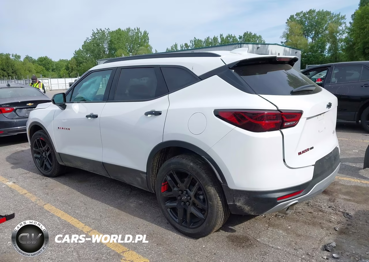 2023 Chevrolet Blazer Awd 2Lt VIN:3GNKBHR49PS224479 - 3