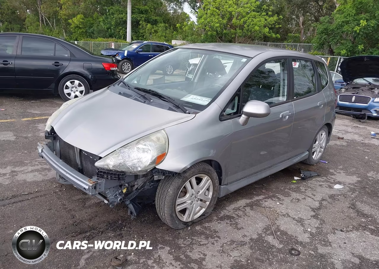 2007 Honda Fit Sport VIN:JHMGD38647S020732 - 2