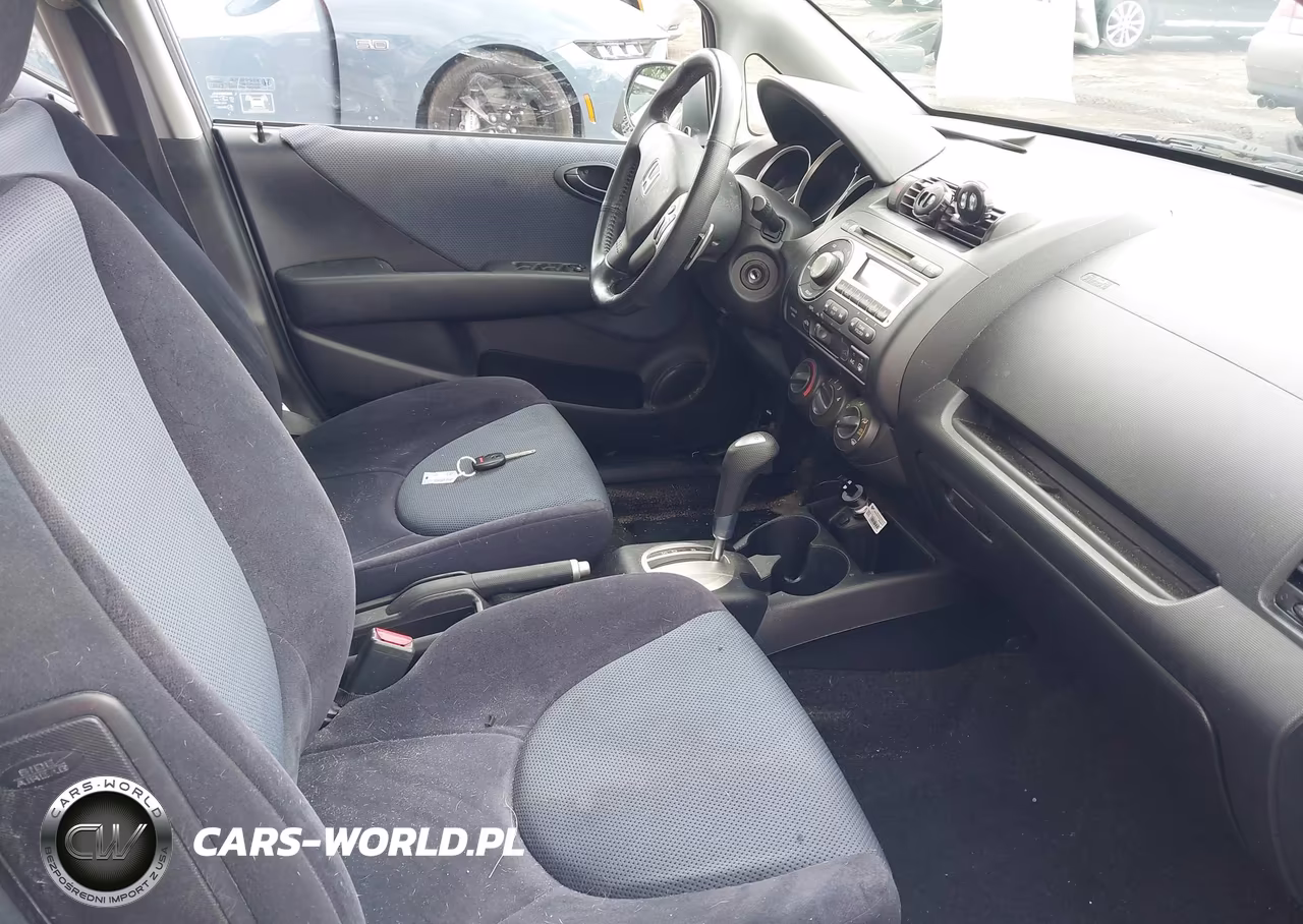2007 Honda Fit Sport VIN:JHMGD38647S020732 - 5