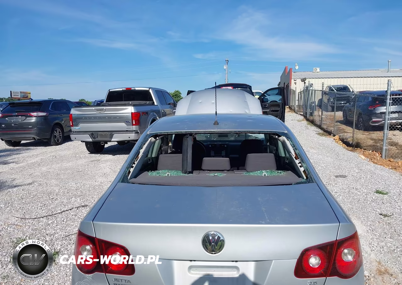 2009 Volkswagen Jetta S VIN:3VWJM71K19M027670 - 12