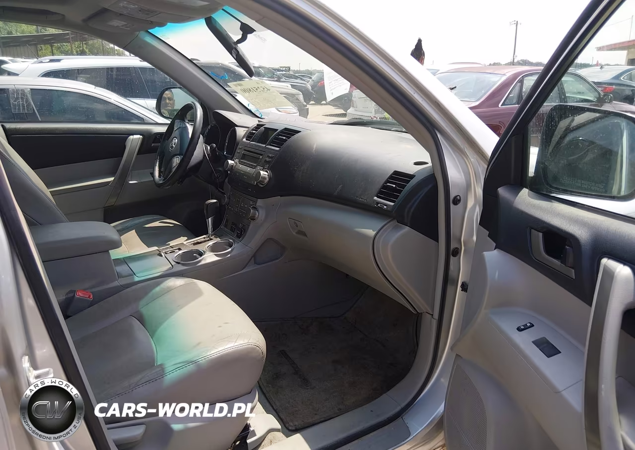 2010 Toyota Highlander Se V6 VIN:5TDKK3EH7AS012552 - 5