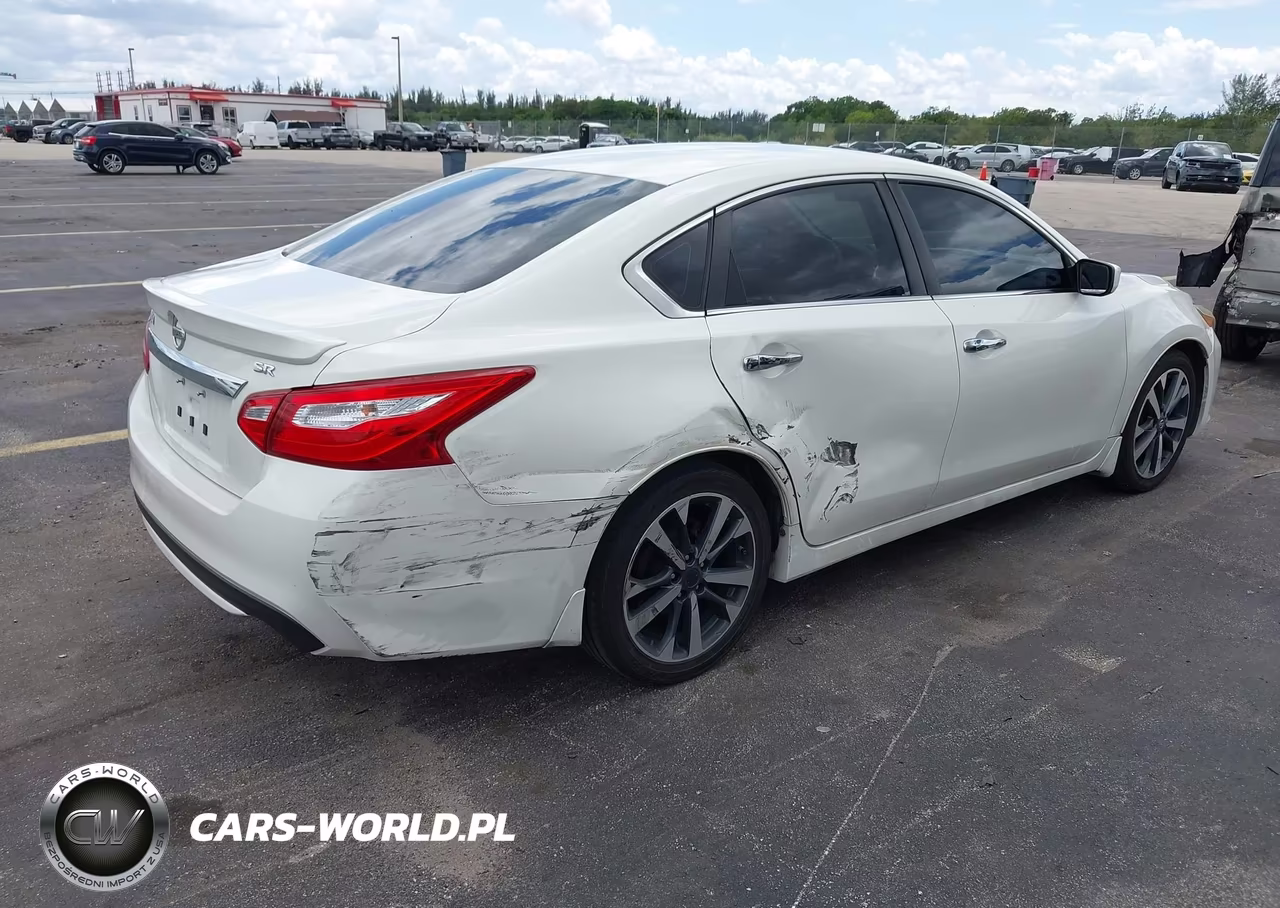 2016 Nissan Altima 2.5 Sr VIN:1N4AL3AP2GC263047 - 4