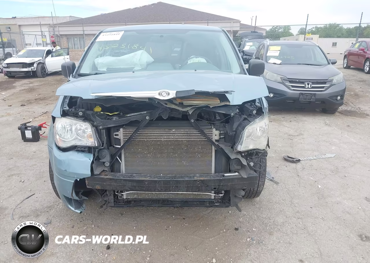 2010 Chrysler Town & Country New Lx VIN:2A4RR2D16AR374836 - 12