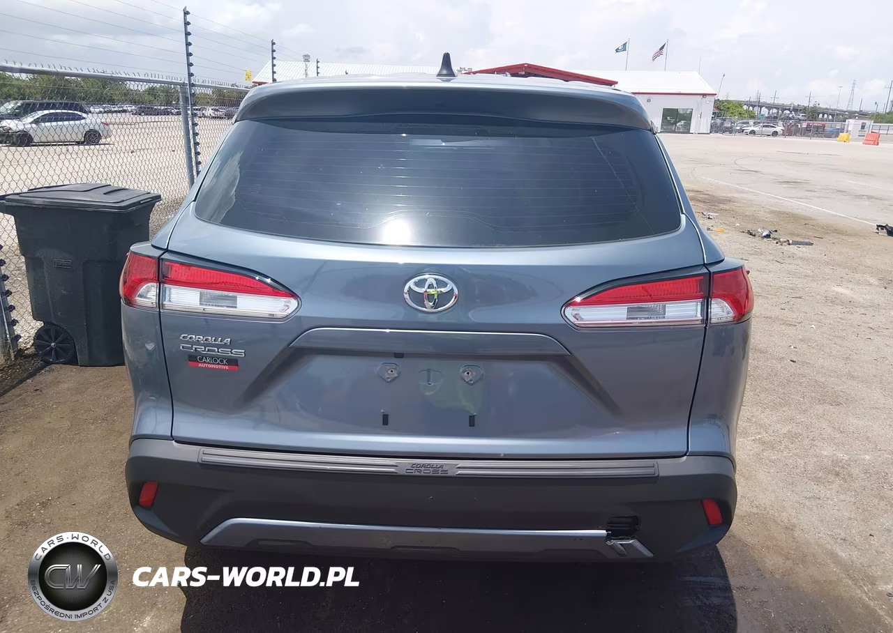 2025 Toyota Corolla Cross L VIN:7MUAAAAGXSV136967 - 16