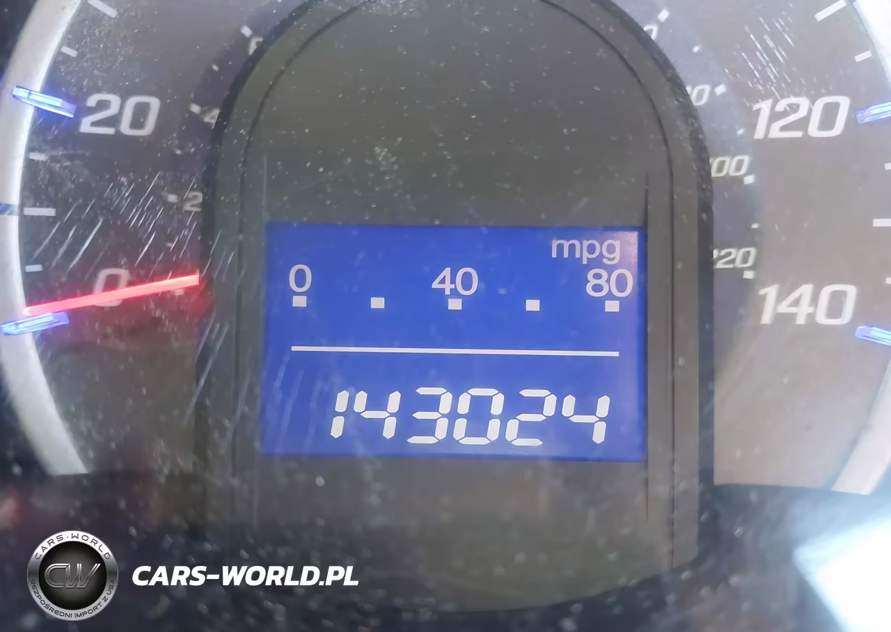 2013 Honda Fit Sport VIN:JHMGE8G51DC000950 - 15