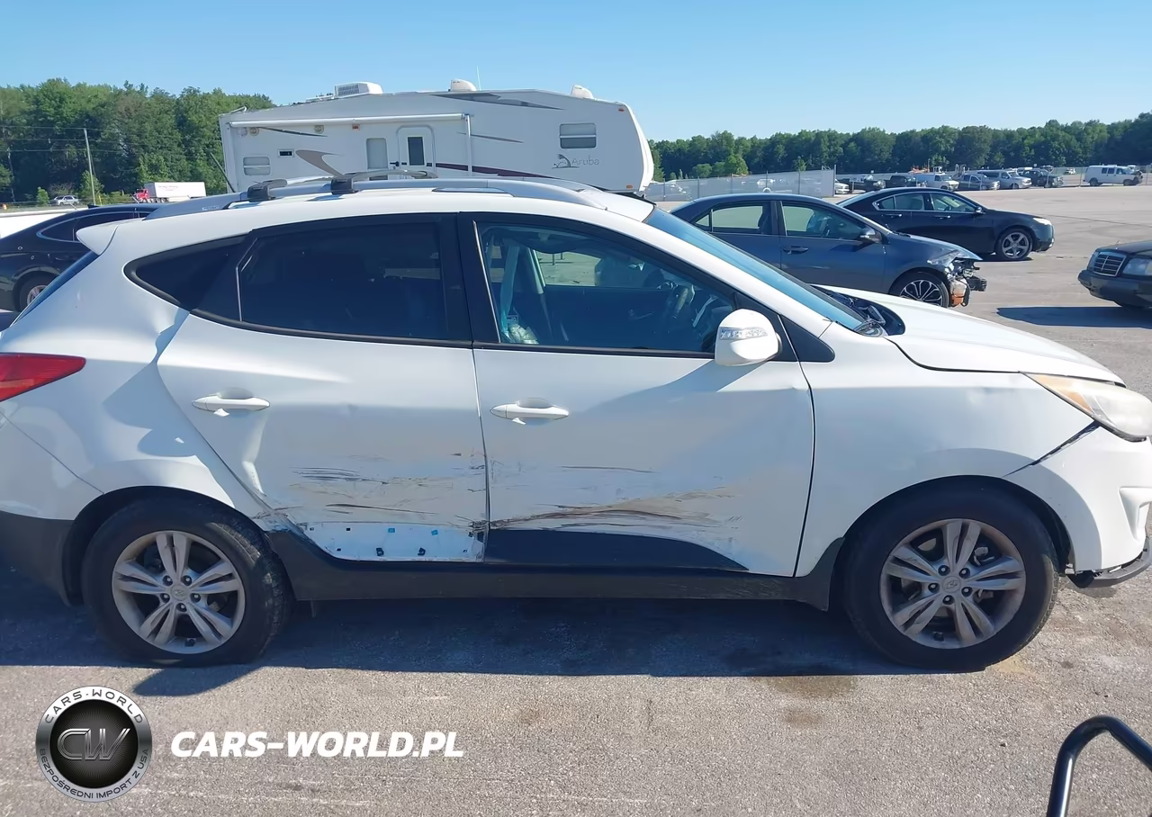 2013 Hyundai Tucson Gls VIN:KM8JUCAC3DU618913 - 13
