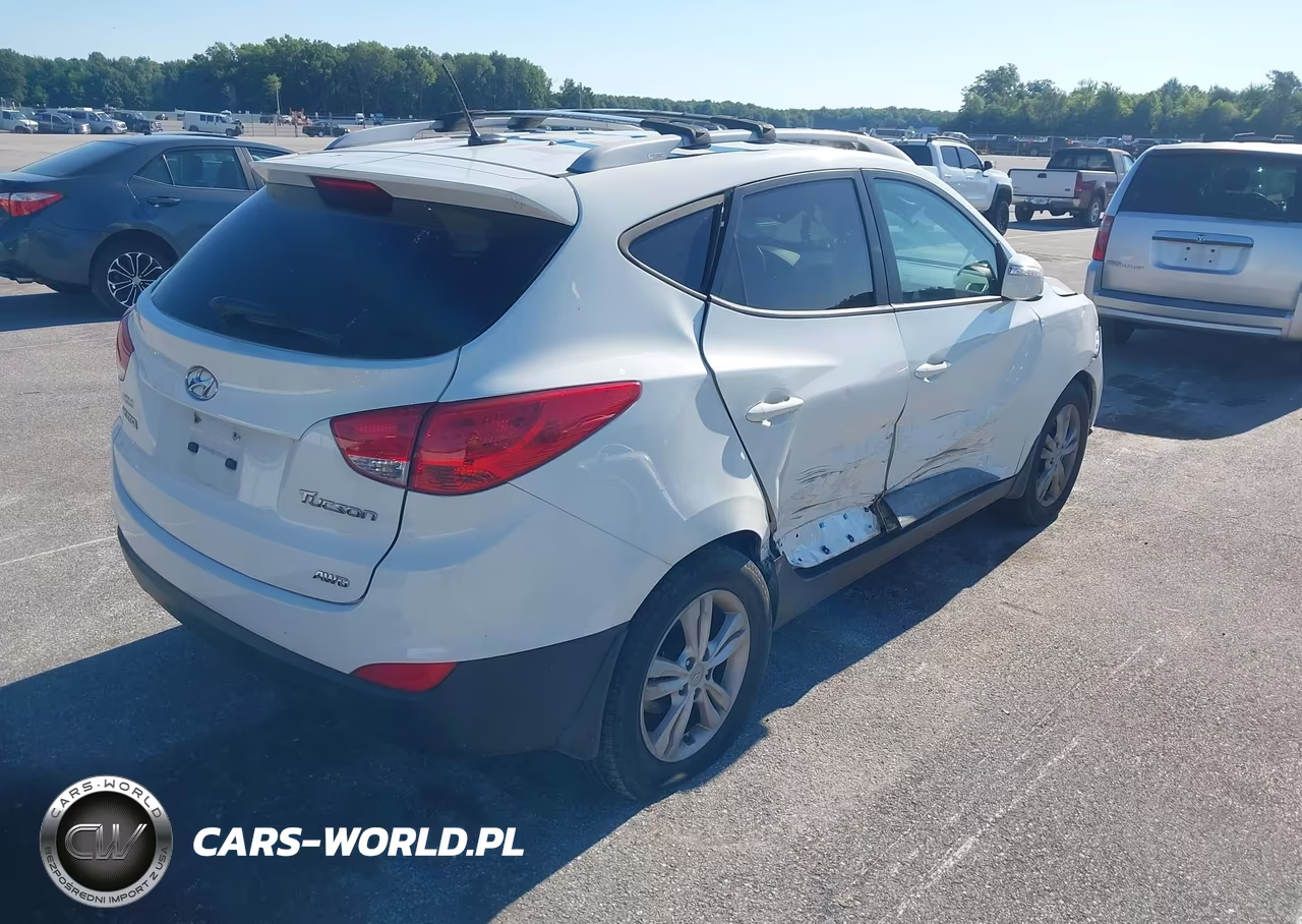2013 Hyundai Tucson Gls VIN:KM8JUCAC3DU618913 - 4