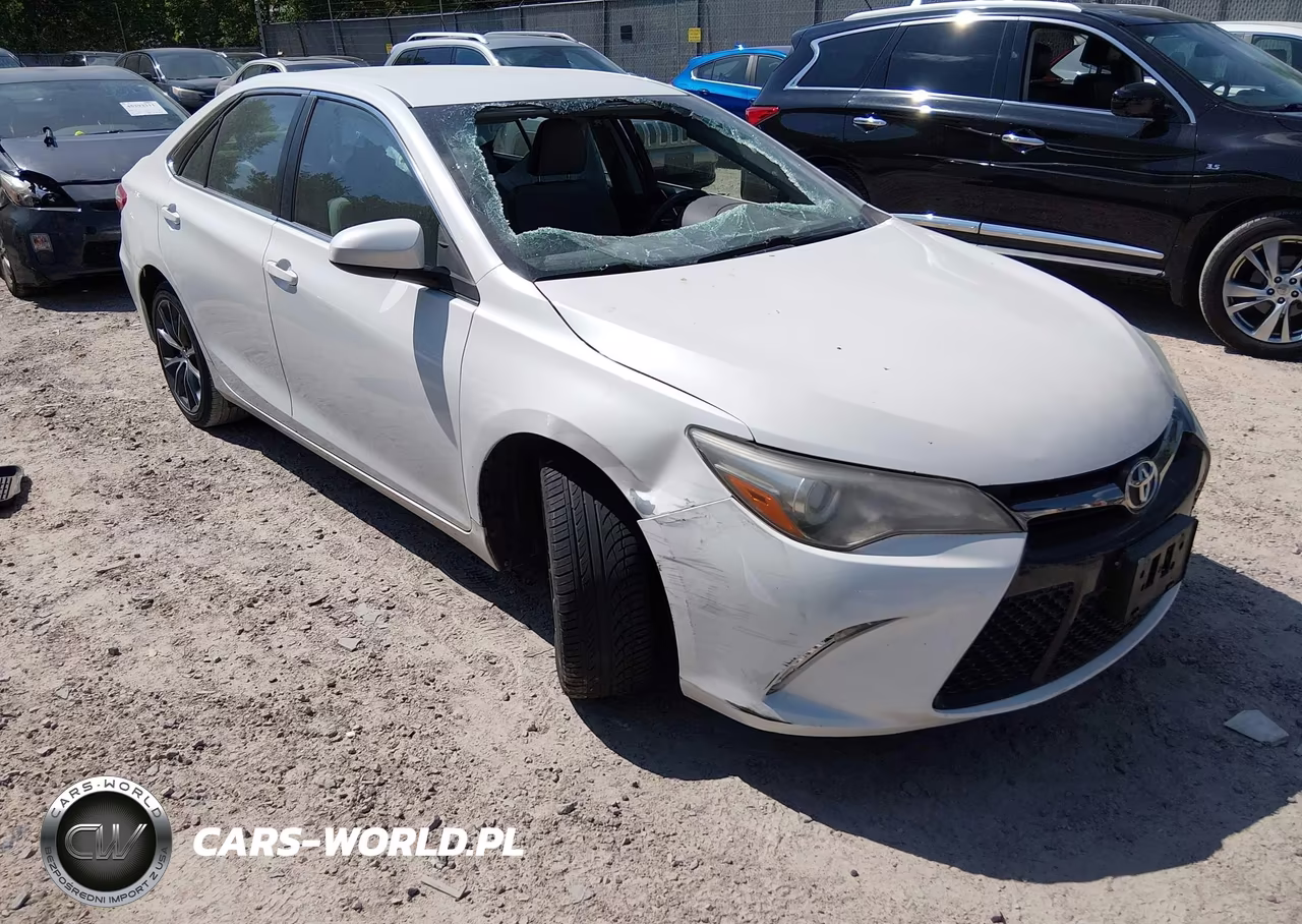 2017 Toyota Camry Xse – zdjęcie 1 z 16