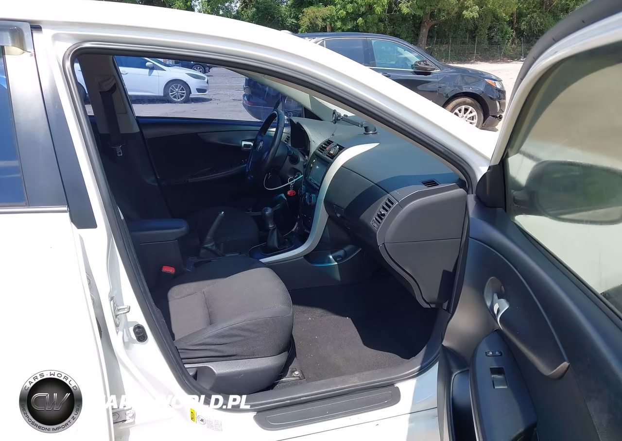 2009 Toyota Corolla S VIN:1NXBU40E49Z065029 - 5