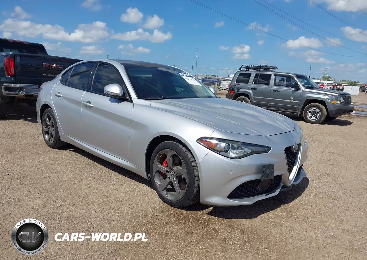2017 Alfa Romeo Giulia Ti Awd