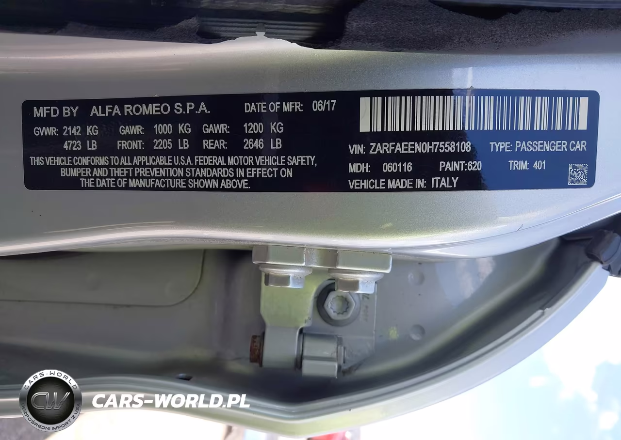 2017 Alfa Romeo Giulia Ti Awd VIN:ZARFAEEN0H7558108 - 9