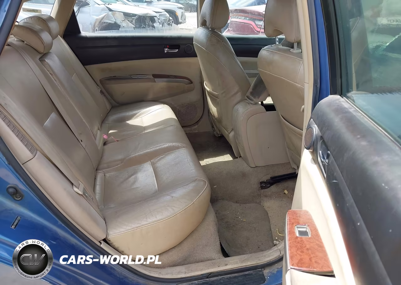 2005 Toyota Prius VIN:JTDKB20U857035580 - 8