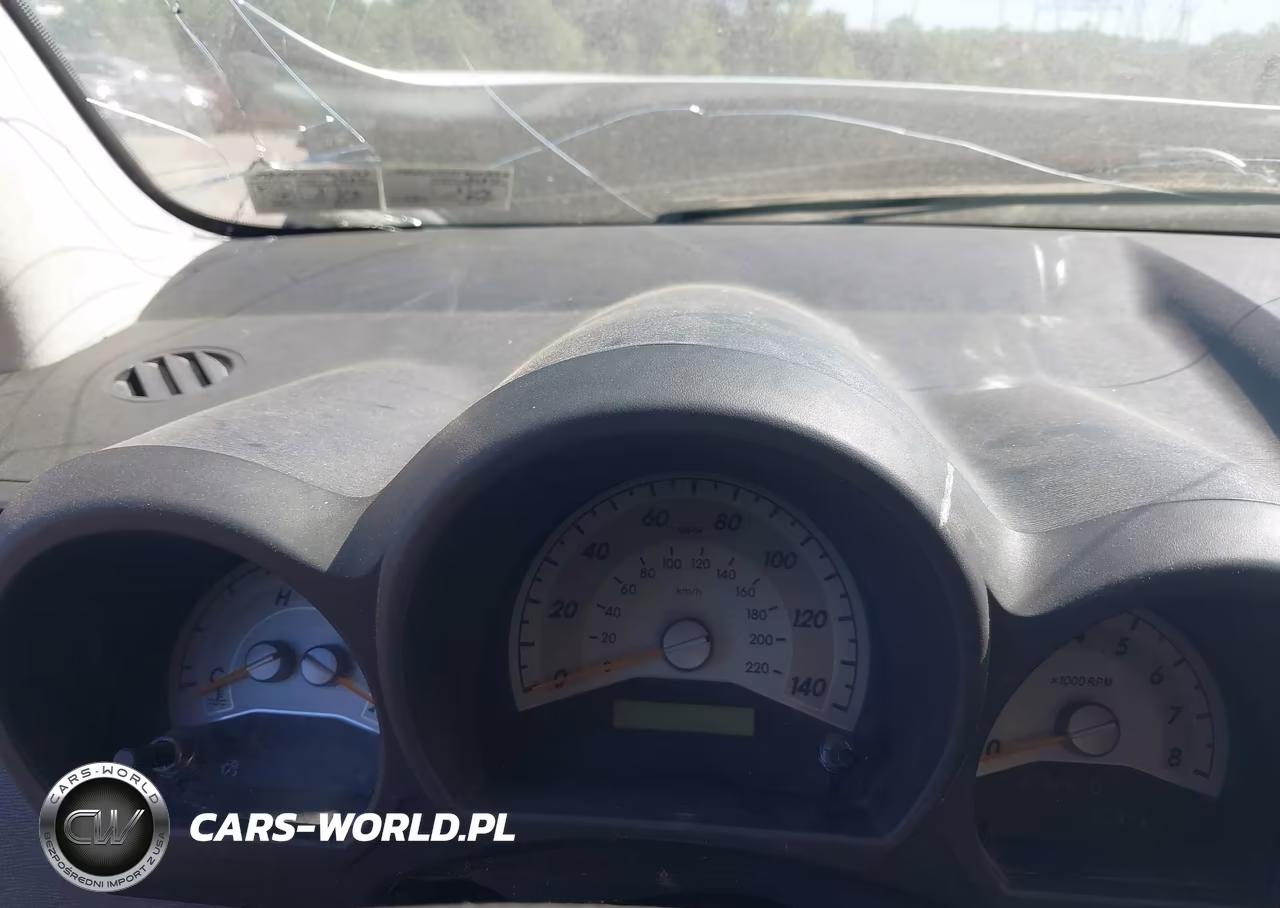 2005 Scion Tc VIN:JTKDE177150026182 - 7