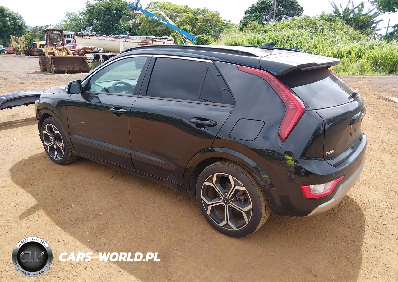 2024 Kia Niro Ex Touring VIN:KNDCR3LE5R5152173 - 3