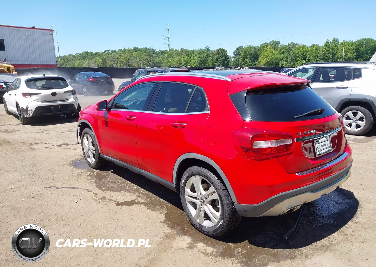 2018 Mercedes-Benz Gla 250 4Matic VIN:WDCTG4GB9JJ409515 - 3