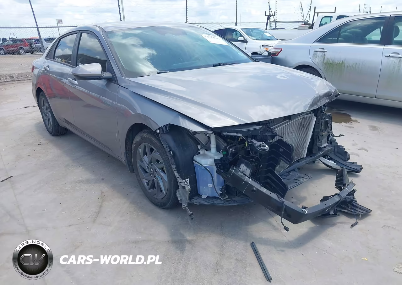 2024 Hyundai Elantra Sel – zdjęcie 1 z 17