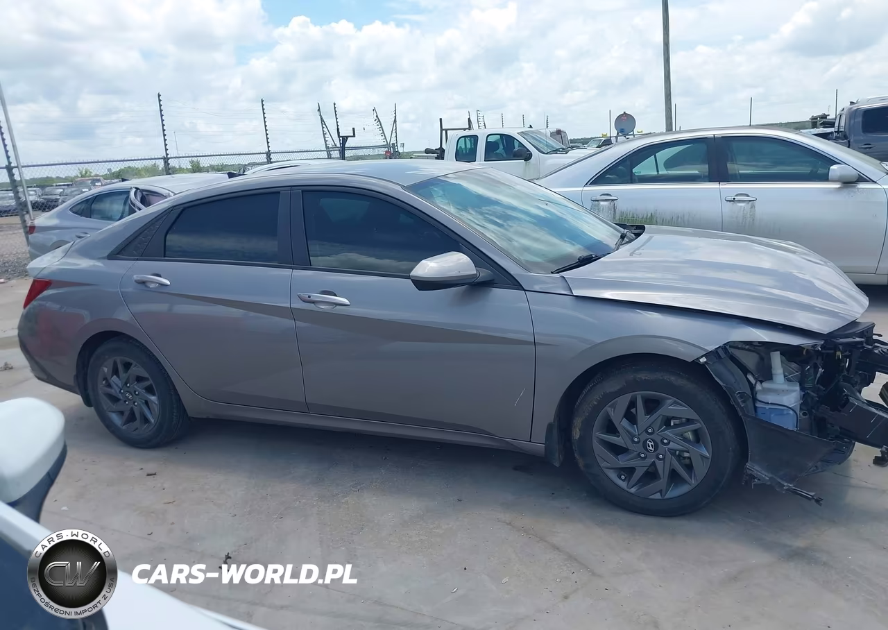 2024 Hyundai Elantra Sel VIN:KMHLM4DG3RU717669 - 14