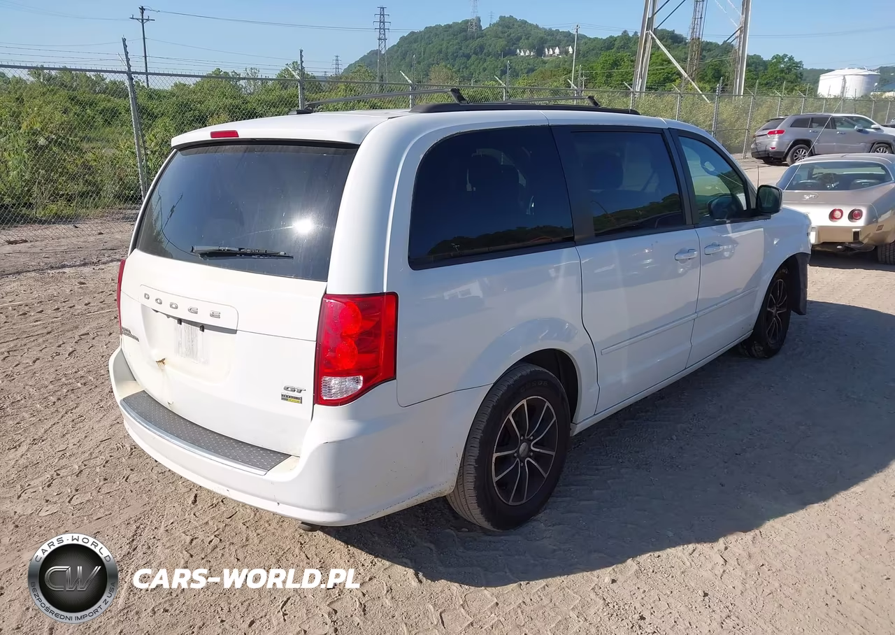 2017 Dodge Grand Caravan Gt VIN:2C4RDGEG0HR799418 - 4