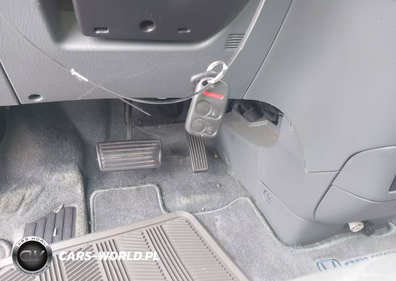 2002 Honda Odyssey Ex-L VIN:5FNRL18082B004147 - 11