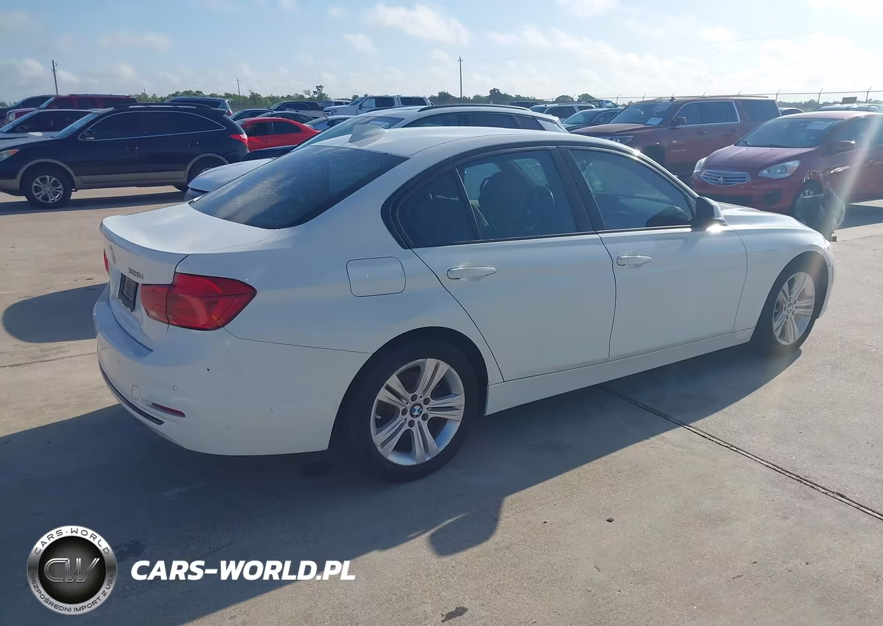 2016 BMW 328I VIN:WBA8E9G59GNU29092 - 4