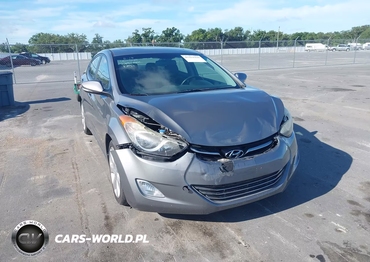 2013 Hyundai Elantra Limited – zdjęcie 1 z 16