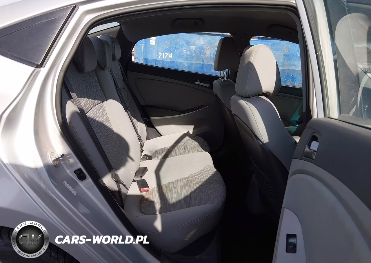 2015 Hyundai Accent Gls VIN:KMHCT4AE7FU880486 - 8