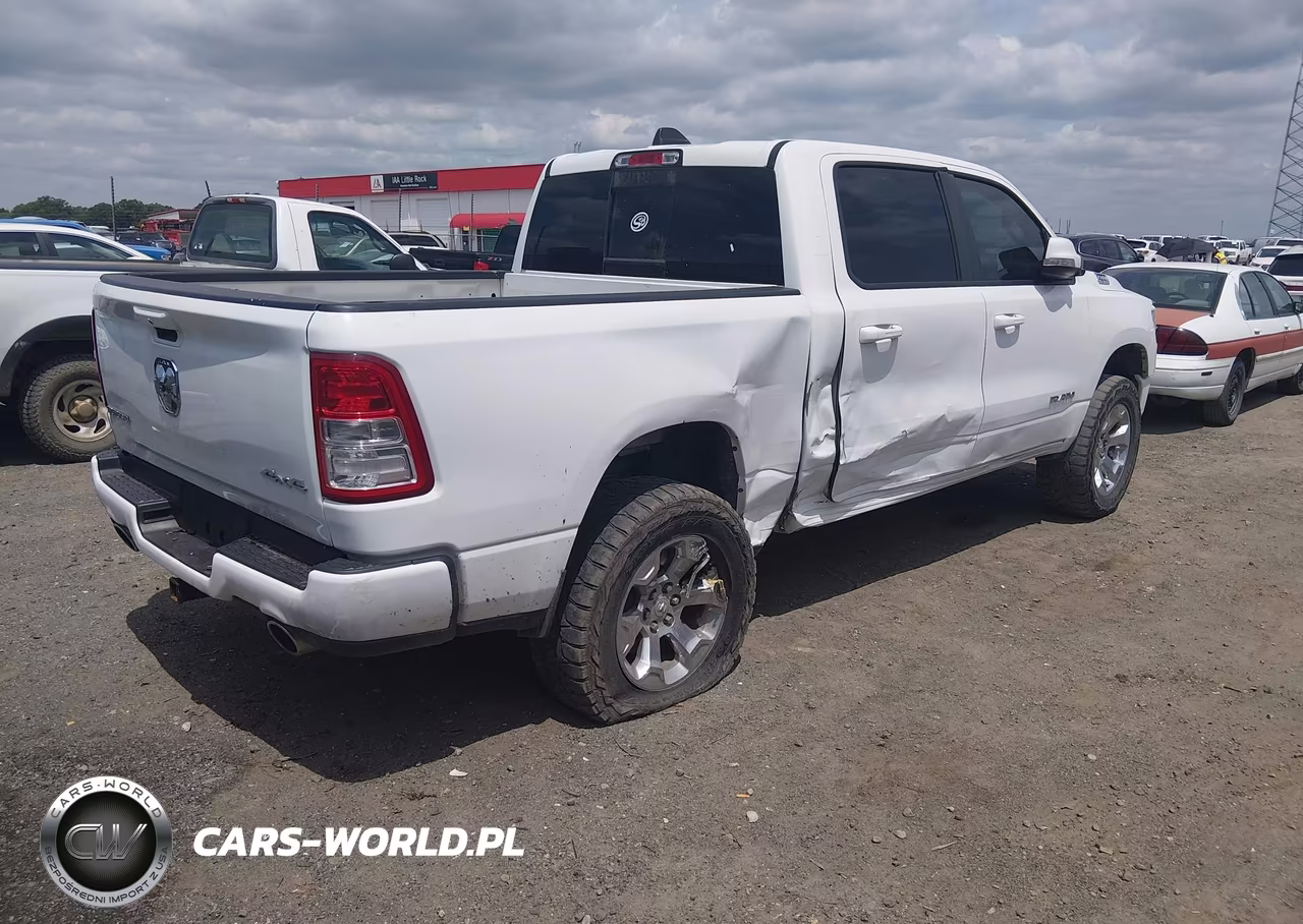 2019 Ram 1500 Big Horn VIN:1C6SRFFT9KN731025 - 4