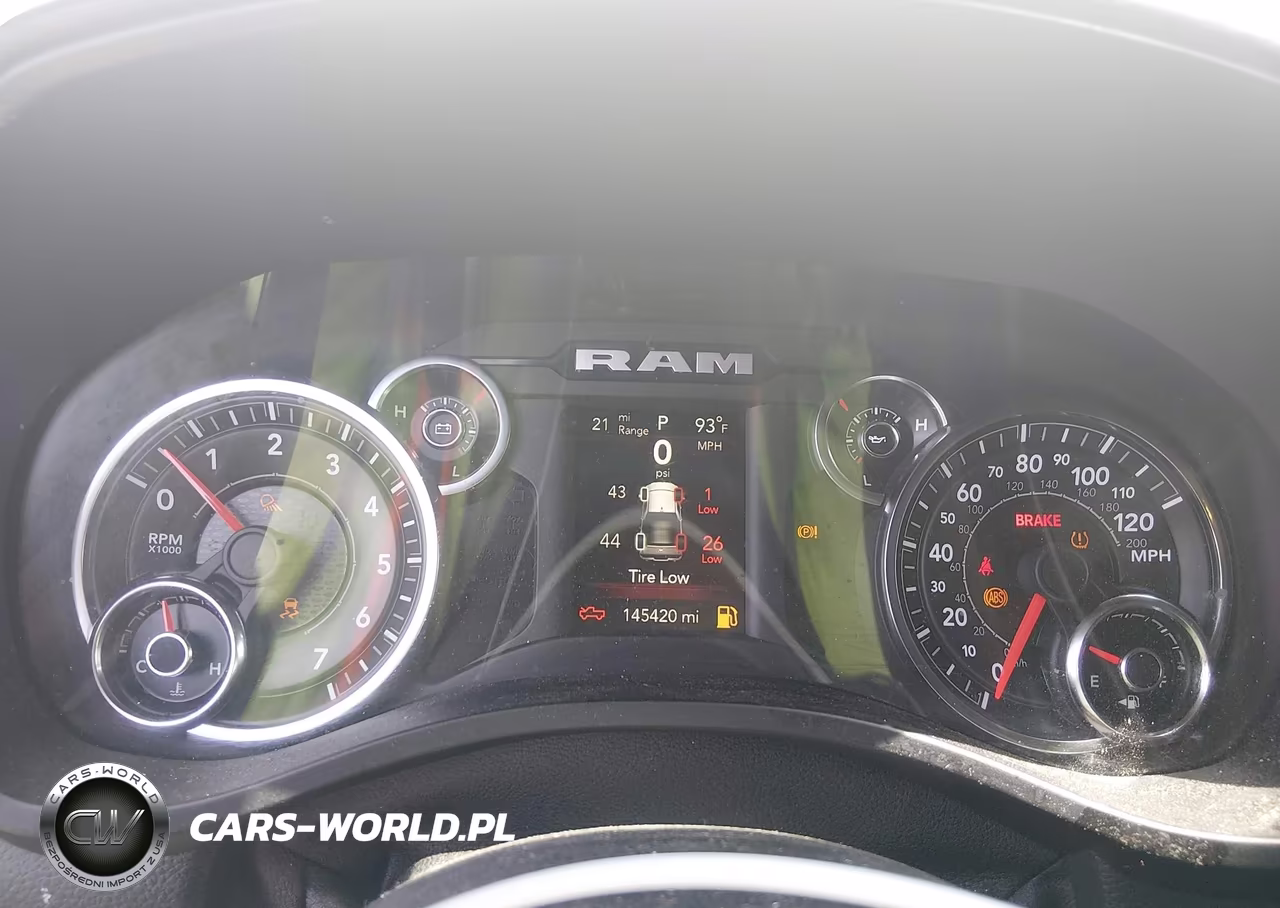 2019 Ram 1500 Big Horn VIN:1C6SRFFT9KN731025 - 7