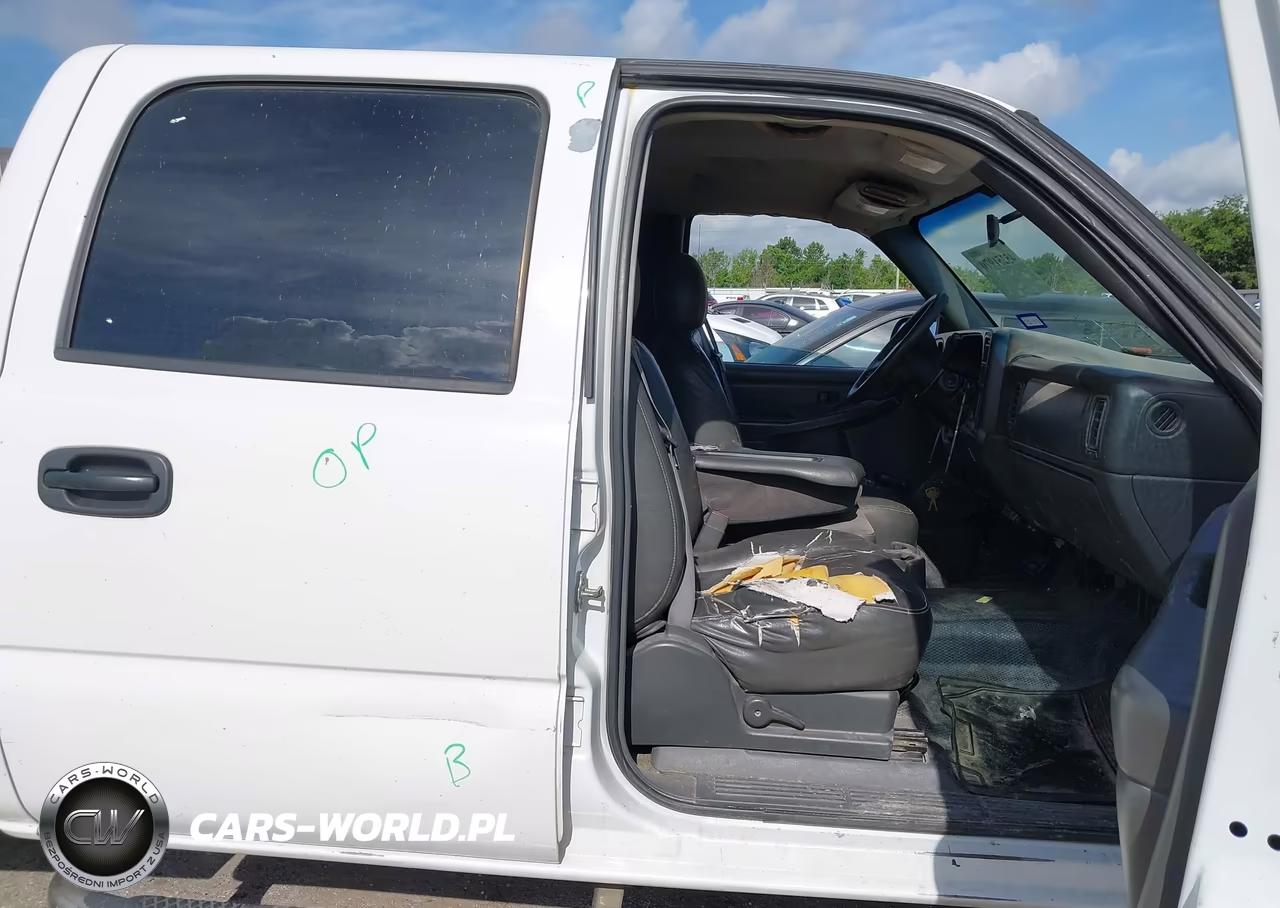 2006 Chevrolet Silverado 2500Hd Work Truck VIN:1GCHC23U86F155390 - 5