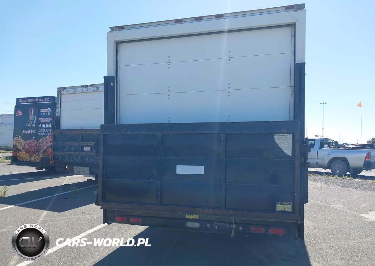 1999 Ford E-350 Comm. Cutaway Standard VIN:1FDWE37L0XHA83353 - 17