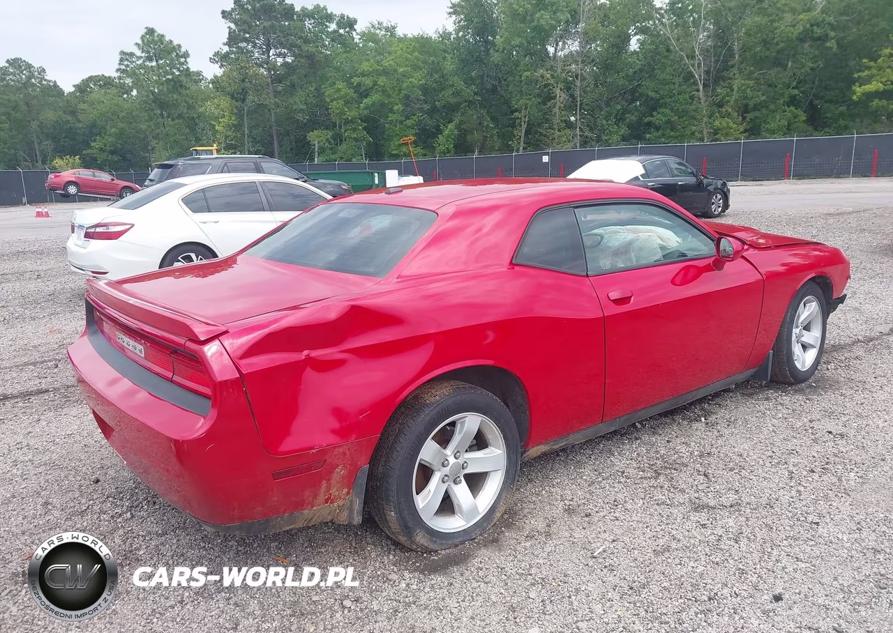 2012 Dodge Challenger Sxt VIN:2C3CDYAG9CH292490 - 4