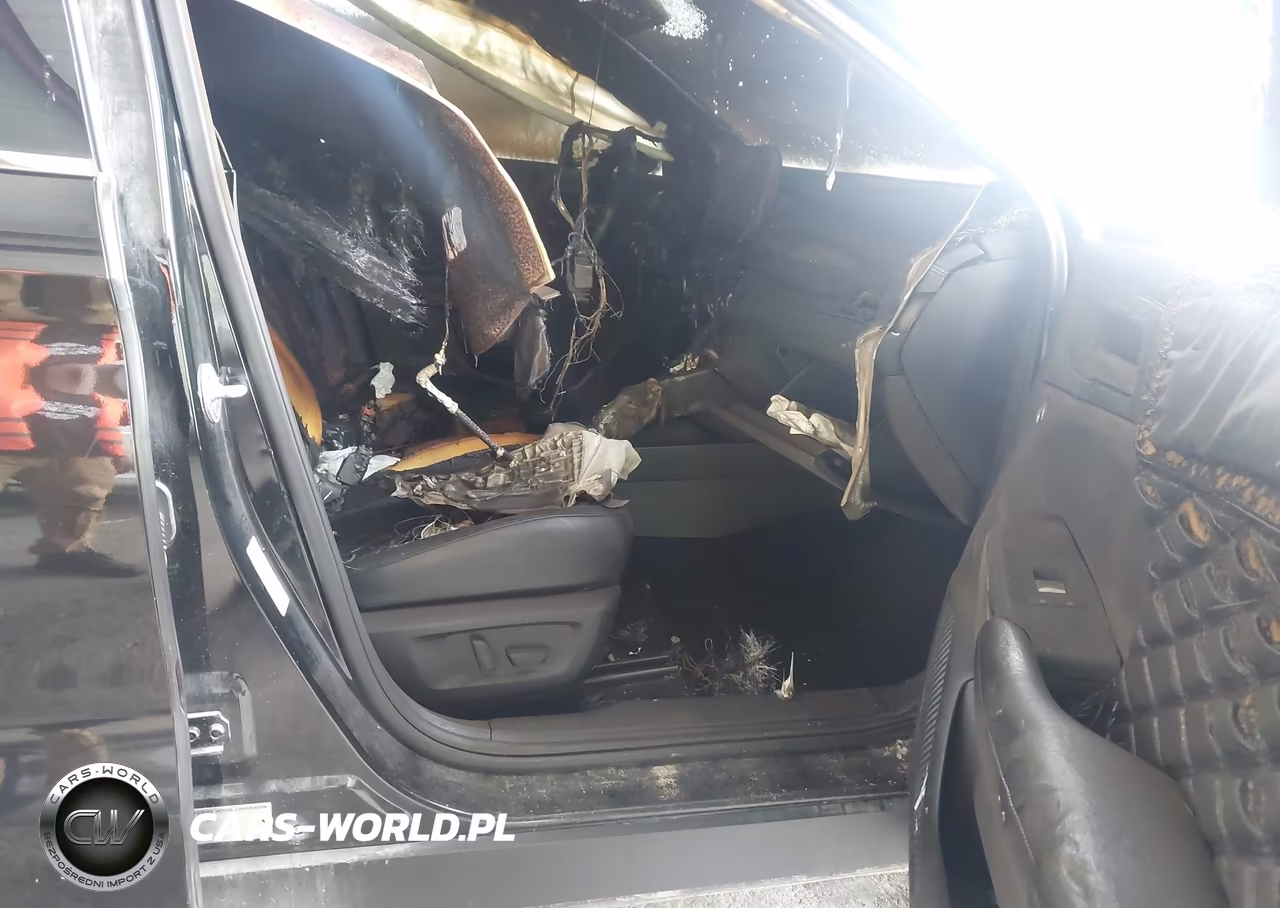 2024 Mitsubishi Outlander Sel 2.5 S-Awc VIN:JA4J4WA88RZ028101 - 5