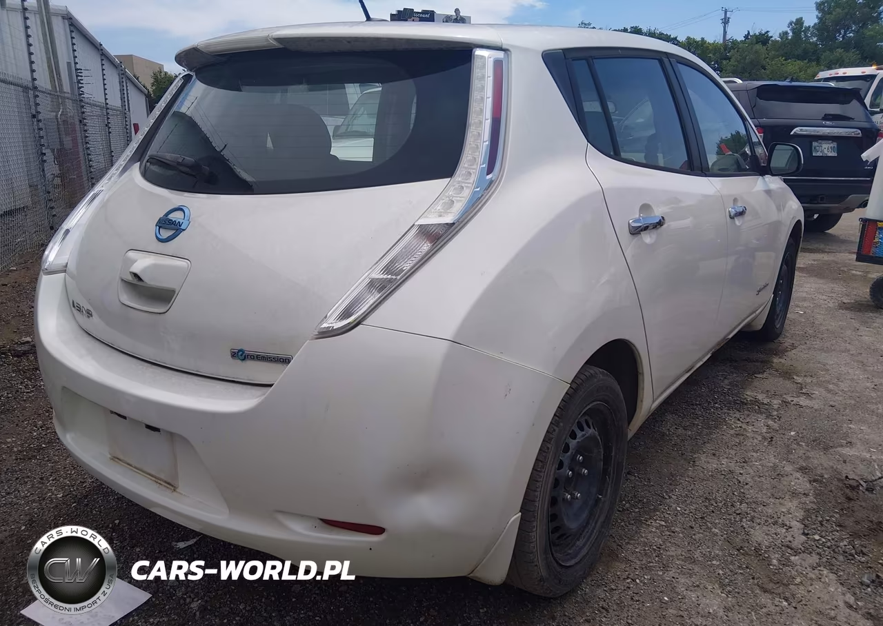 2015 Nissan Leaf S VIN:1N4AZ0CP1FC320251 - 4