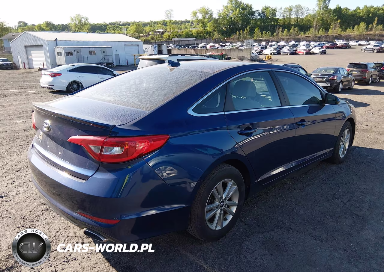 2015 Hyundai Sonata Se VIN:5NPE24AF0FH248156 - 4