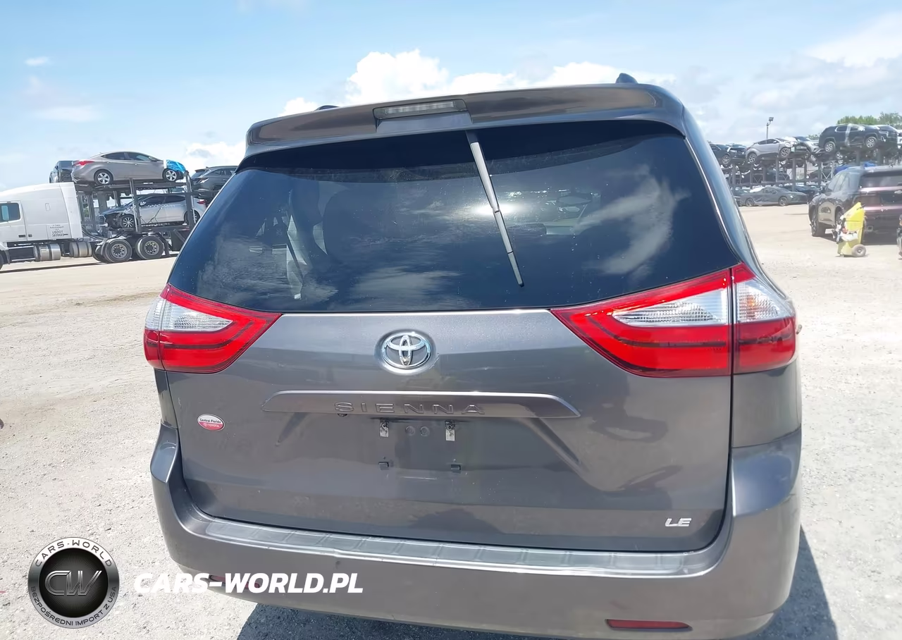 2017 Toyota Sienna Le 8 Passenger VIN:5TDKZ3DC8HS871158 - 17